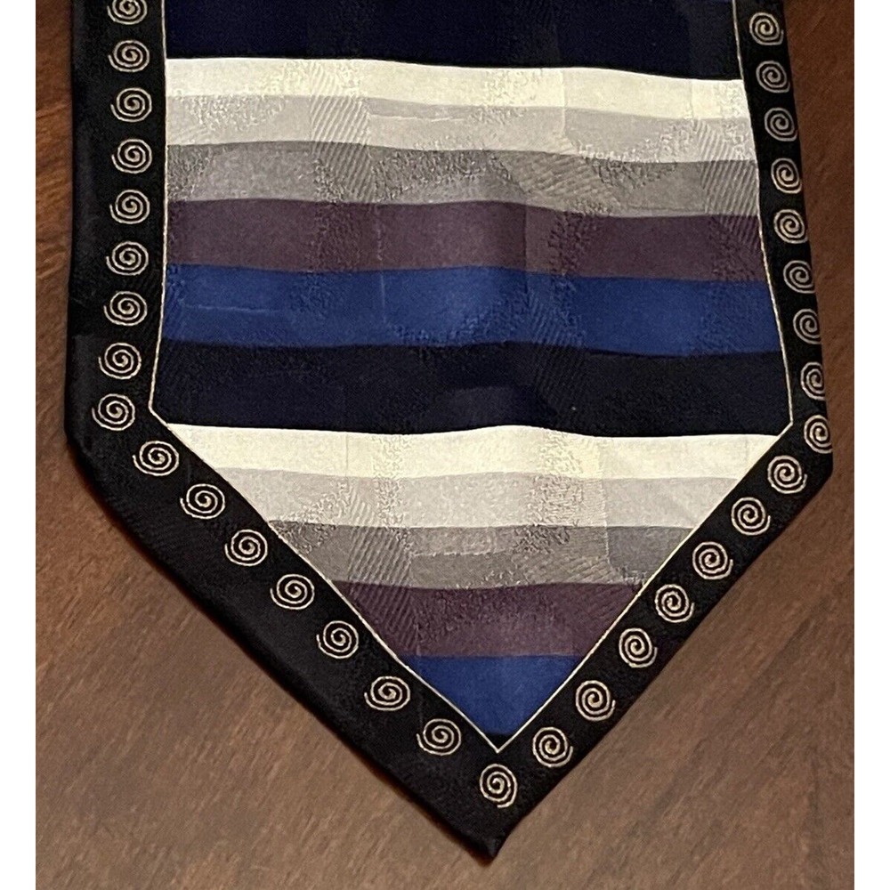 Vintage Bello Uomo Blue Black Hand Made 100% Silk Men’s Neck Tie Made In Korea